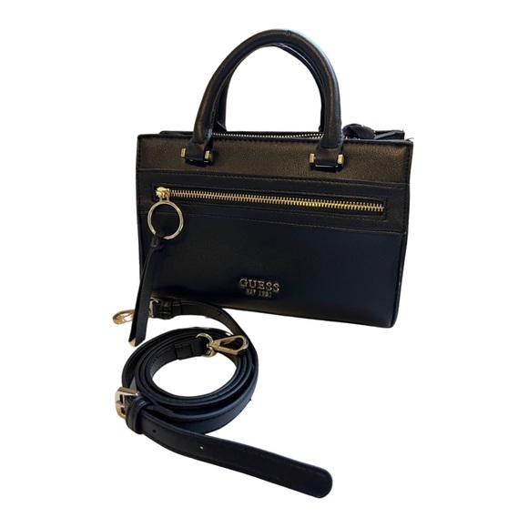 Guess small crossbody - Picture 1 of 11